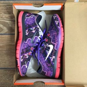 Women’s Nike Free TR 4 size 7